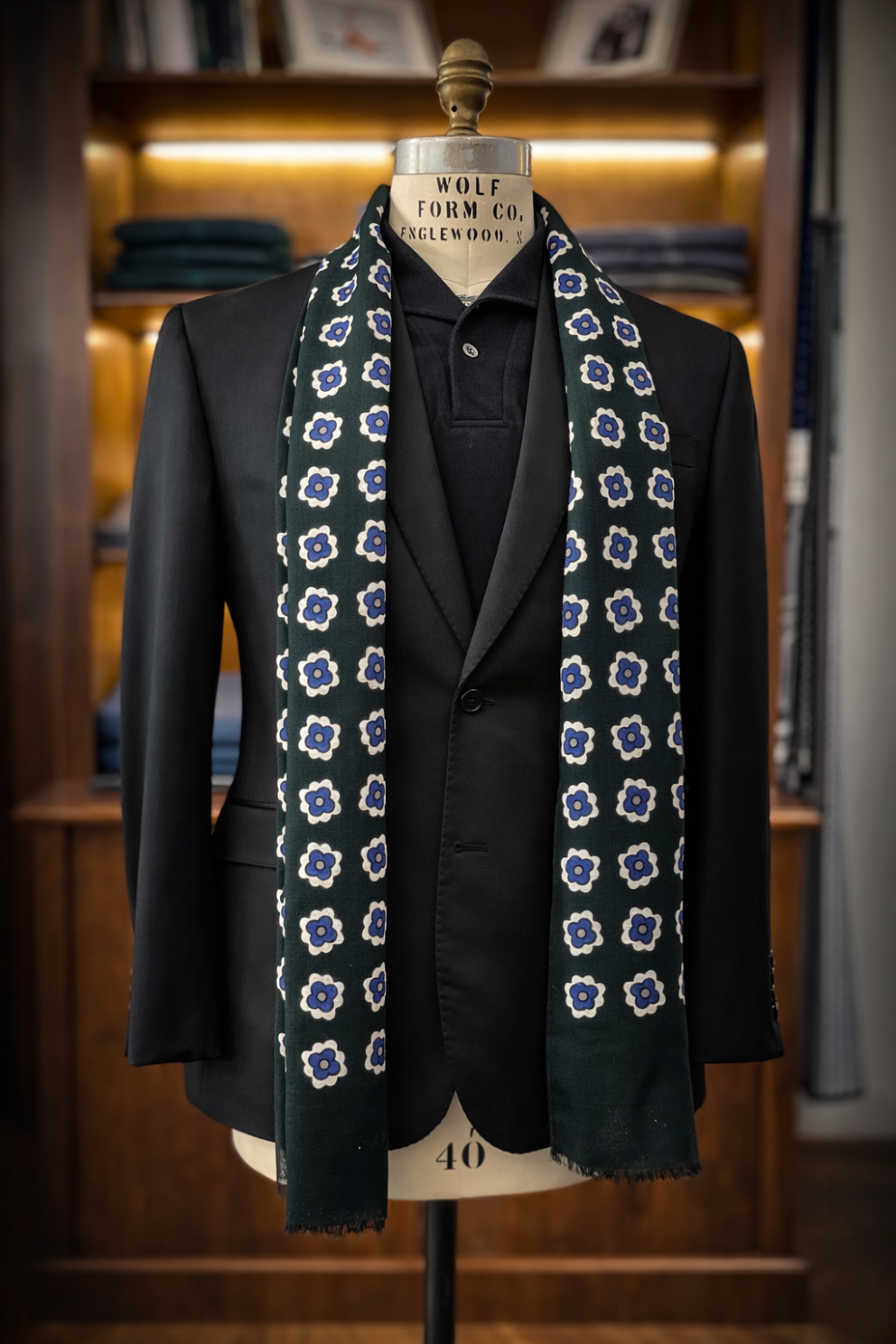 A New Interpretation of Sustainable Luxury – The Role of Bespoke Tailoring at Simon Skottowe